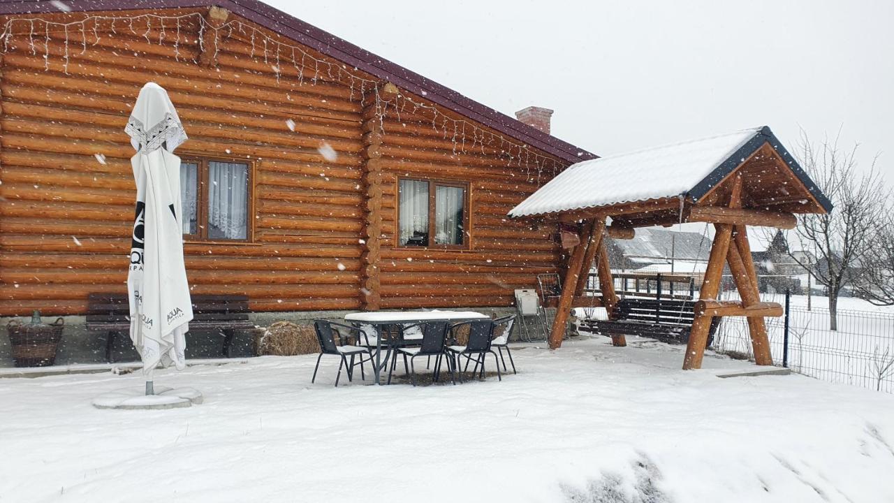 Cabana Alesia, Relaxare La Poalele Raraului Câmpulung Moldovenesc Exteriér fotografie