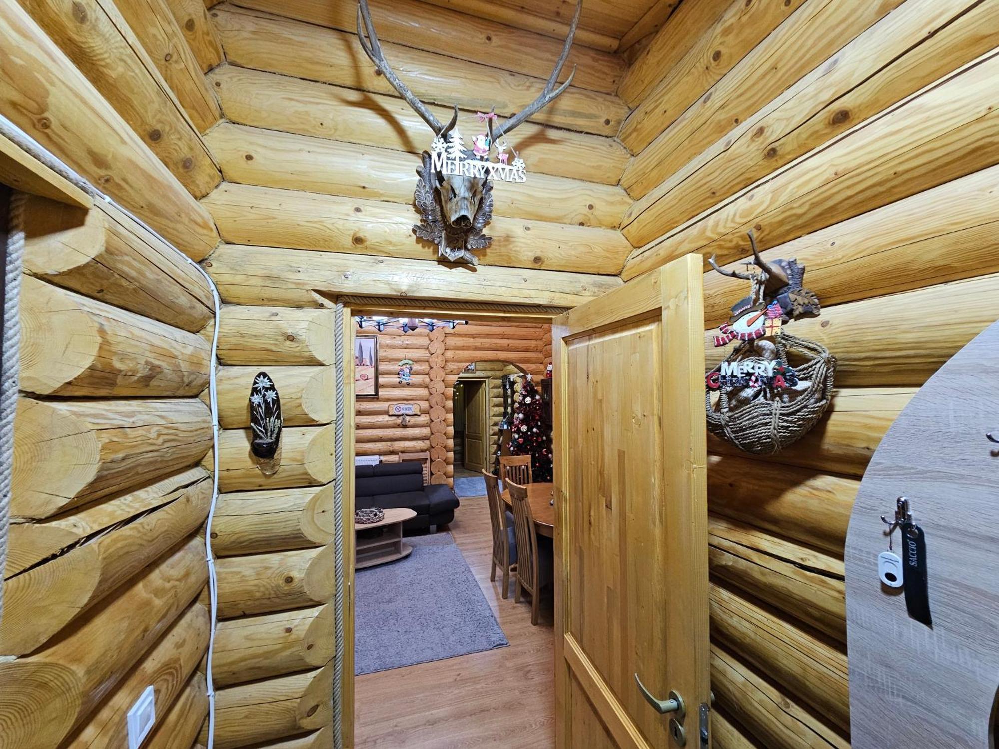 Cabana Alesia, Relaxare La Poalele Raraului Câmpulung Moldovenesc Exteriér fotografie
